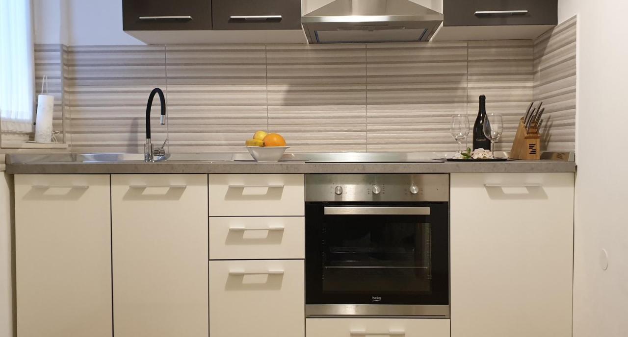 Lovely Apartment In ポメル エクステリア 写真