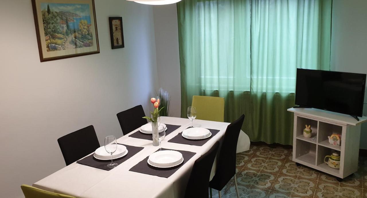 Lovely Apartment In ポメル エクステリア 写真