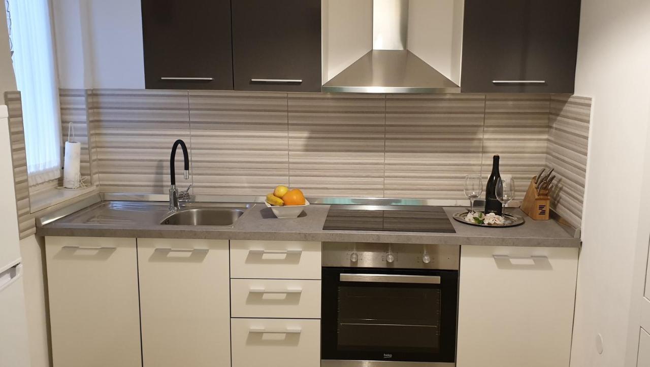 Lovely Apartment In ポメル エクステリア 写真
